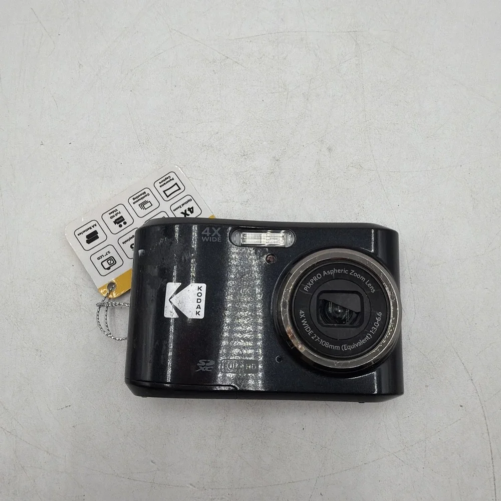 Kodak PIXPRO FZ45 16 MP Digital Compact Camera Black Parts Lens Obstruction